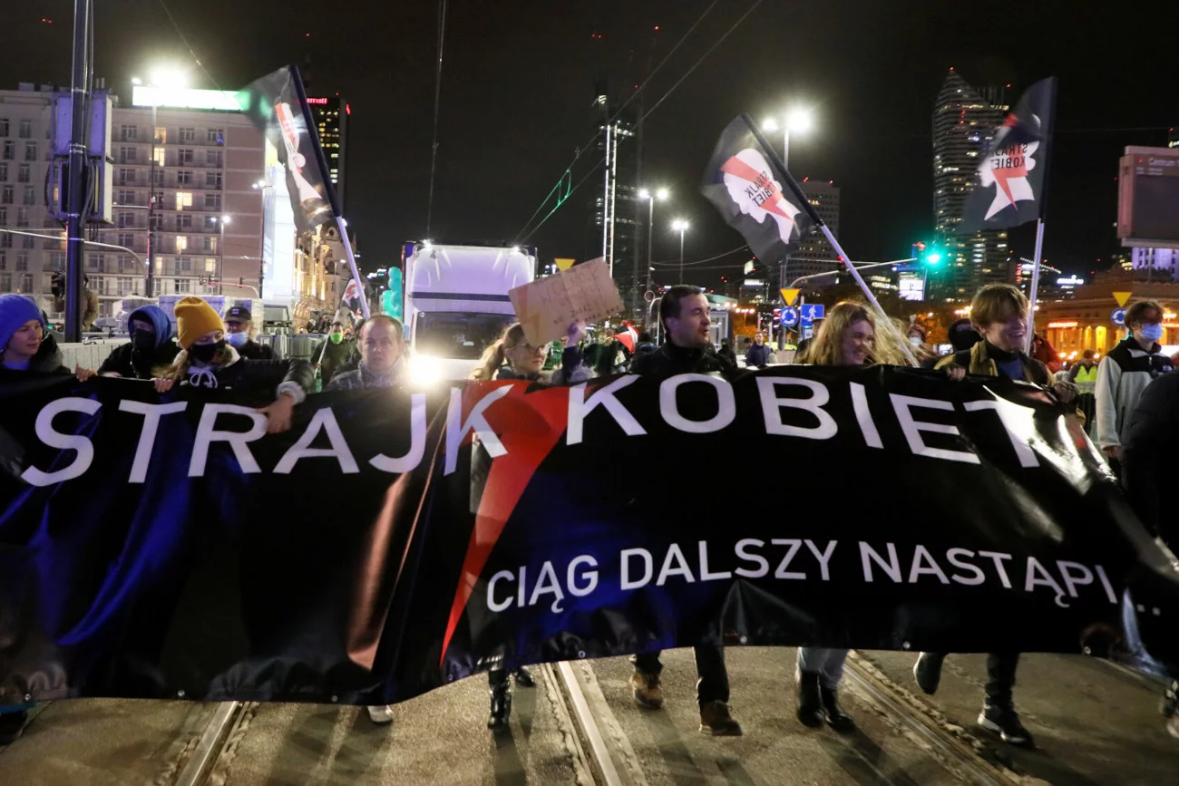 Demonstracje Strajku Kobiet 22 października 2021 roku w Warszawie.