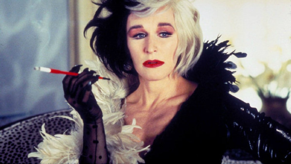 Glenn Close w roli Cruelli De Mon