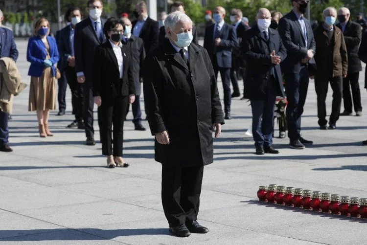 Obchody 11. rocznicy katastrofy smoleńskiej mają być wyjątkowo skromne.