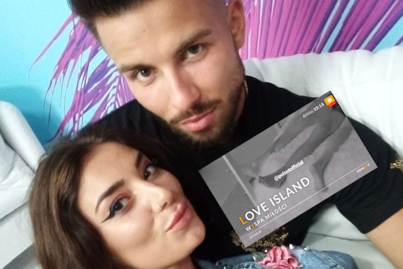 Damian i Marietta jako pierwsza para programu "Love Island" przetestowała łóżko w kryjówce.