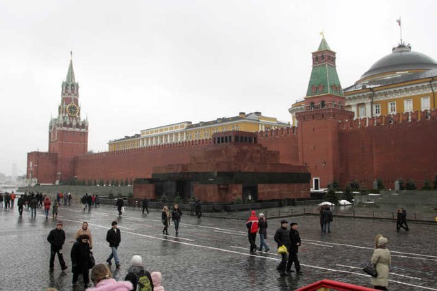 UE wstrzyma nowe sankcje, jeśli Rosja dotrzyma rozejmu na Ukrainie