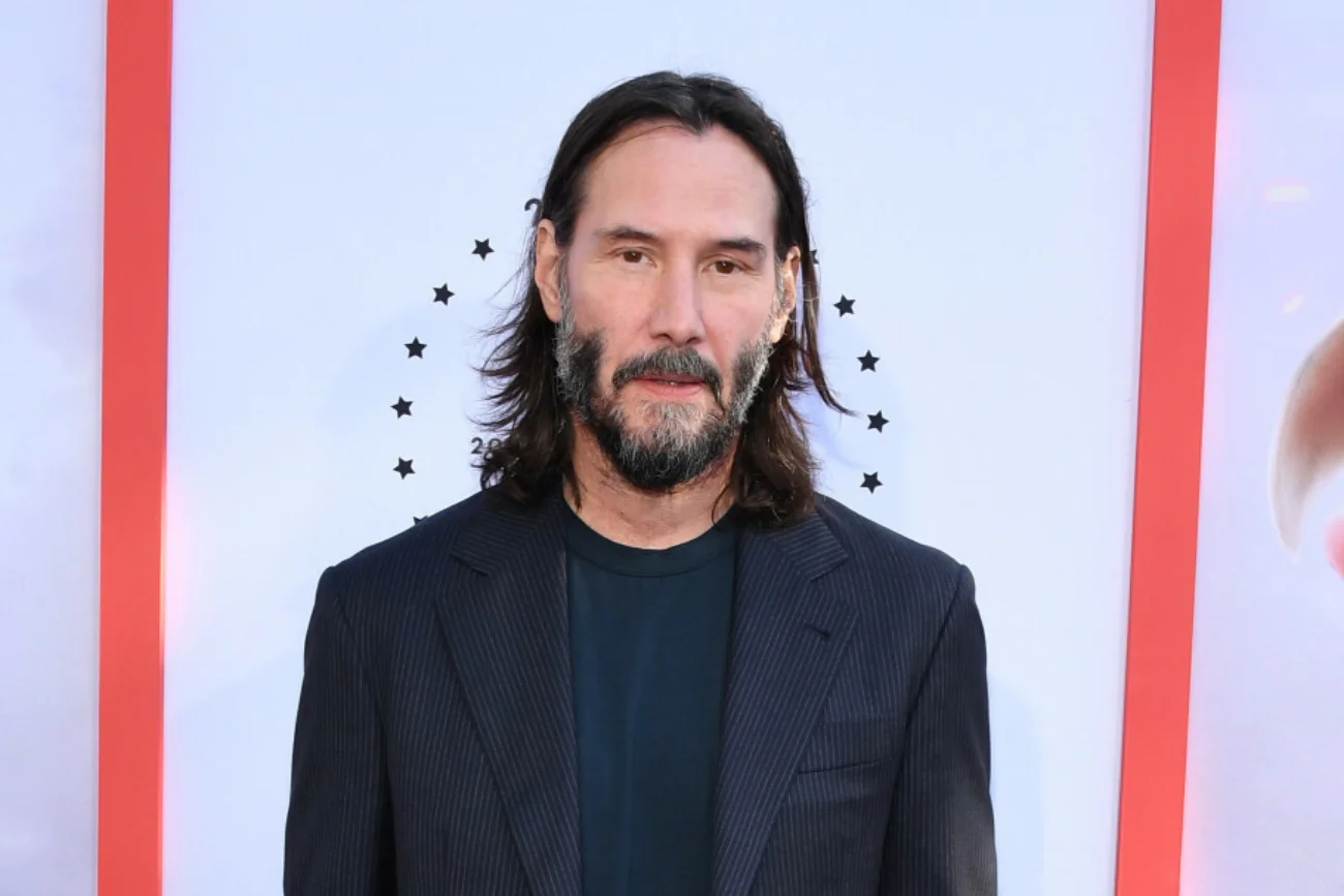 Keanu Reeves chciałby zagrać Batmana w filmie aktorskim.