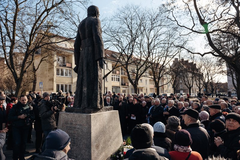 Msza w intencji Jankowskiego zgromadziła tłumy.