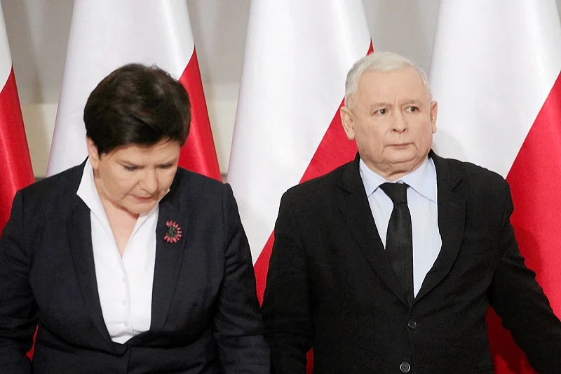 Słowa premier Szydło, prezesa Kaczyńskiego i innych polityków PiS nt. terroryzmu w Europie przyciągają uwagę terrorystów do Polski