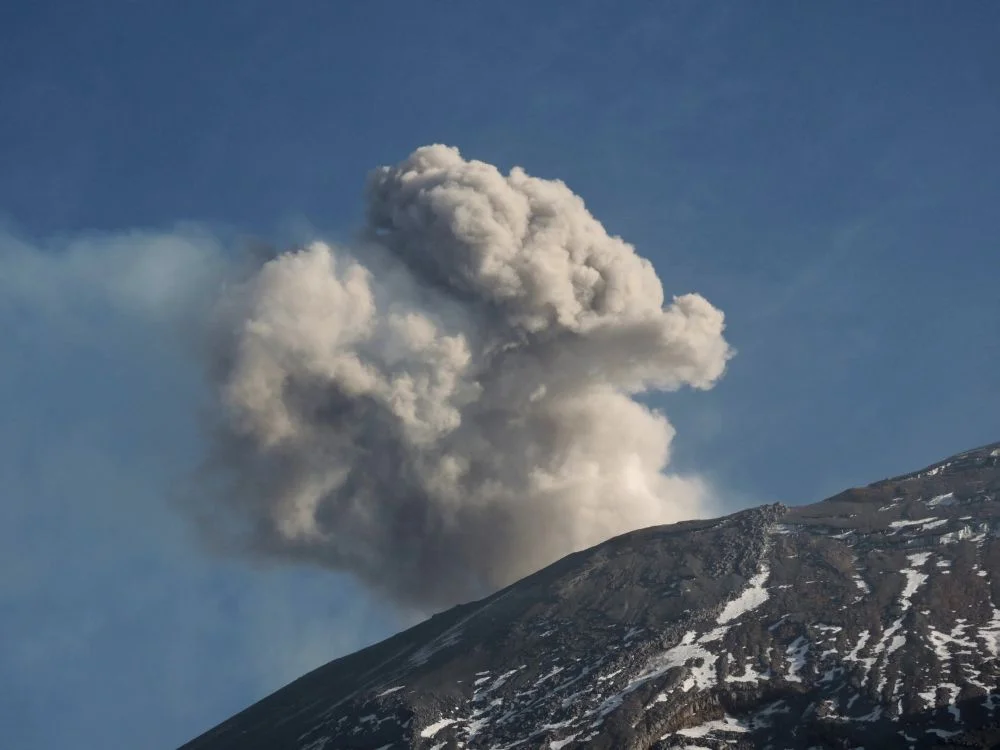 Wspinaczka na Popocatepetl, jeden z najaktywniejszych wulkanów Meksyku.