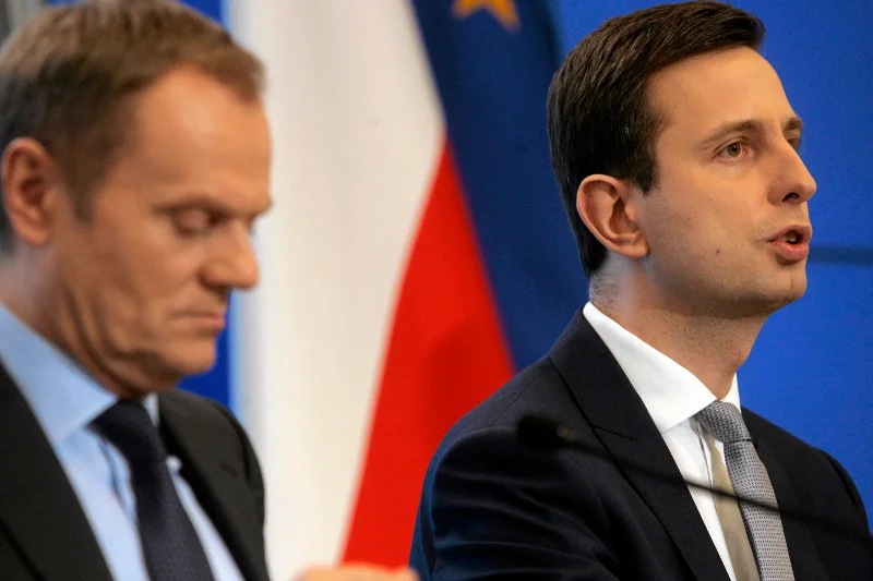 – Bardzo wysoko go cenię – mówił w październiku były premier Donald Tusk o liderze ludowców Władysławie Kosiniaku-Kamyszu.