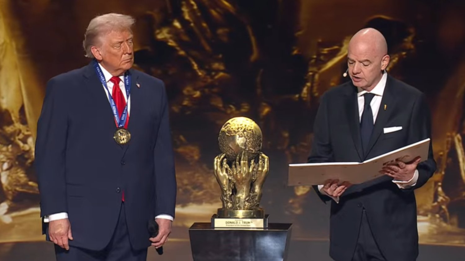 Donald Trump otrzymał "Nagrodę pokojową FIFA". Za co?