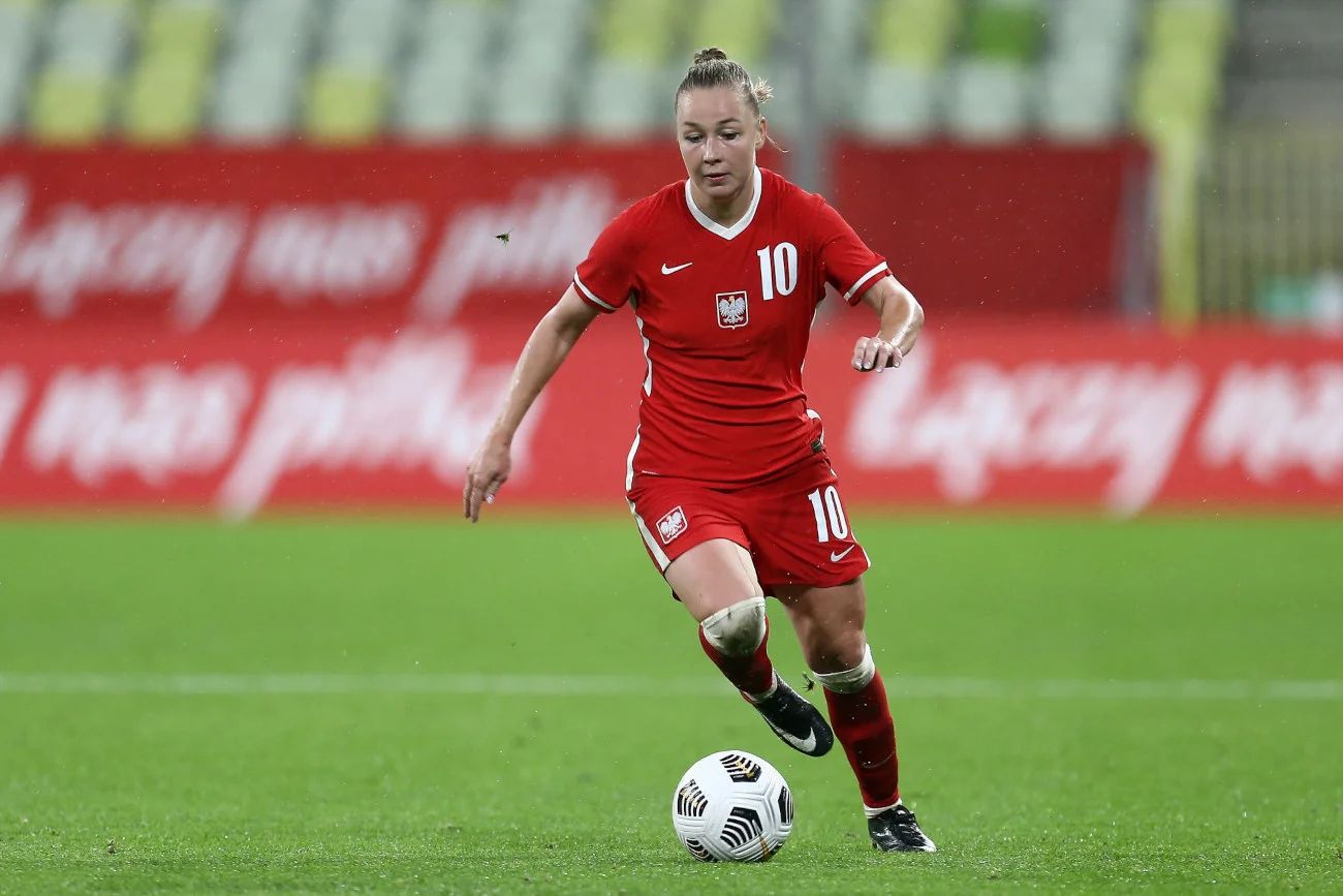 Polki wysoko przegrały z Belgijkami, do minimum zmniejszając swoje szanse na awans do mistrzostw świata w 2023 roku.