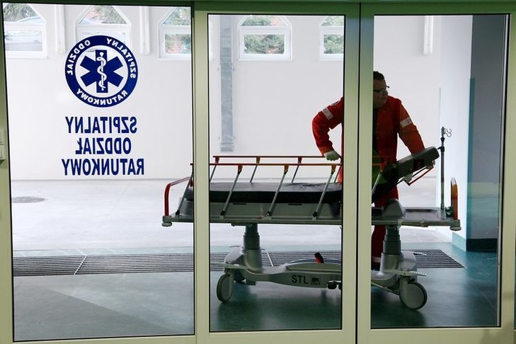 Szpital w Zielonej Górze otrzymał od Agencji Rezerw Materiałowych niekompletny sprzęt - wynika z informacji portalu Money.pl.