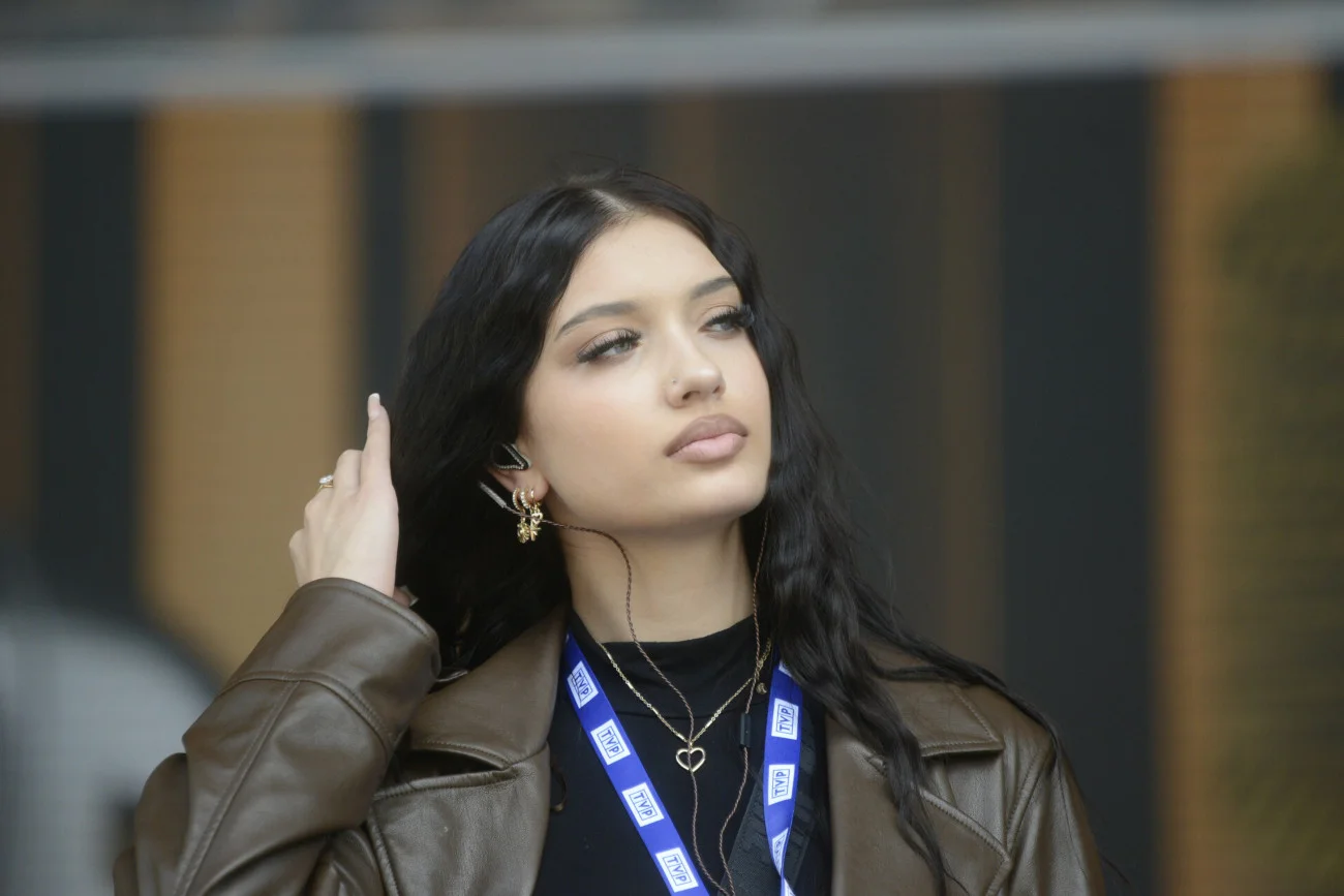Viki Gabor o nauce w szkole.