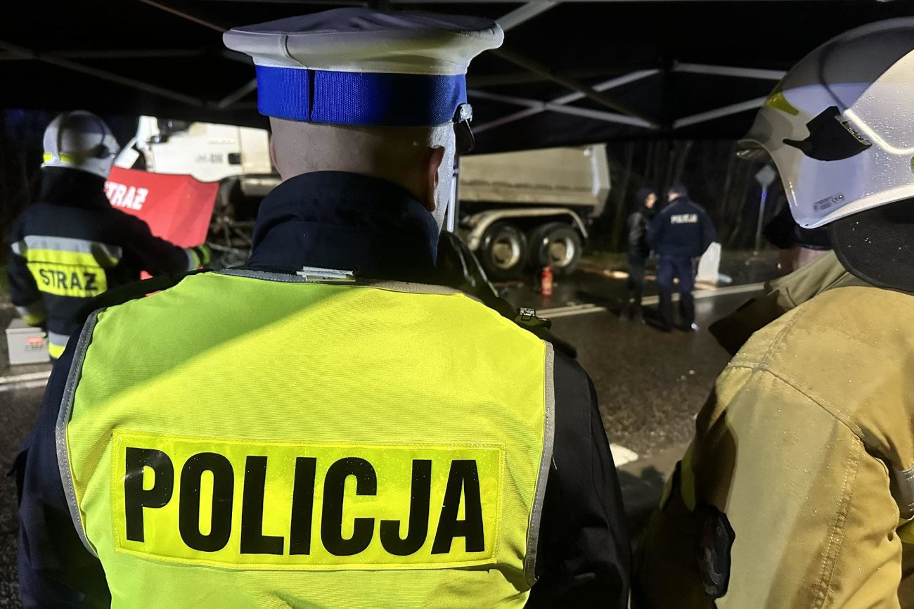 Stara Słupia. Nowe informacje ws. wypadku BMW. Kierowca nie miał uprawnień