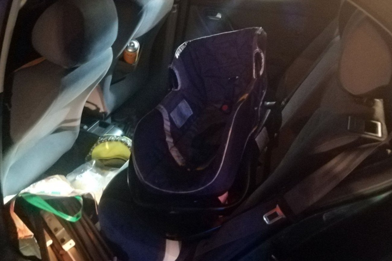 Z uciekającą przed policją parą podróżowało 3-letnie dziecko.