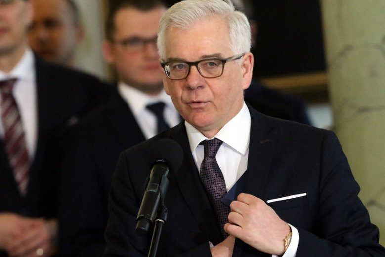 Minister spraw zagranicznych Jacek Czaputowicz oczekuje od Rosji zwrotu wraku tupolewa.