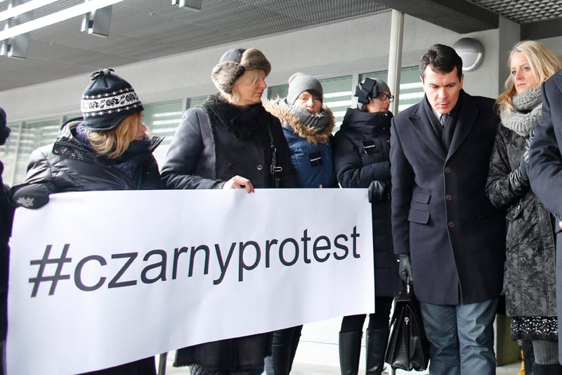 W miniony piątek zainteresowanie mediów i polityków wywarło skuteczną presję w sprawie nauczycielek z Zabrza.