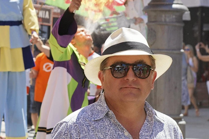 Robert Makłowicz jest człowiekiem, który ma do siebie duży dystans i za to go kochamy.