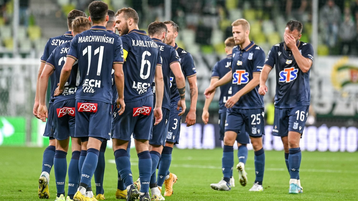 Wrócił koszmar Lecha Poznań, dwa babole bramkarza i pożegnanie z Fortuna Pucharem Polski