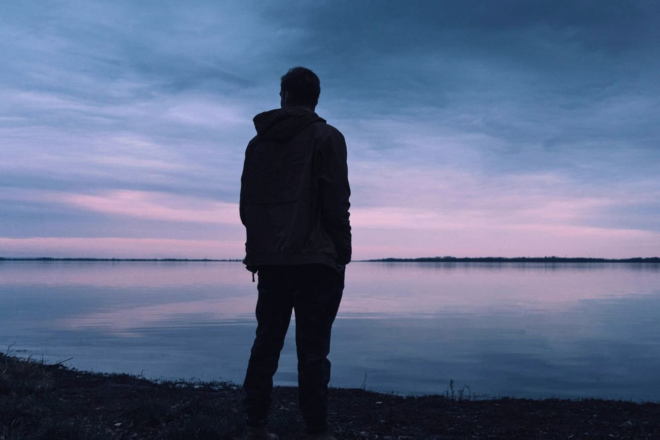 W tym kraju samotność dotyka coraz więcej osób. Nie tylko seniorów