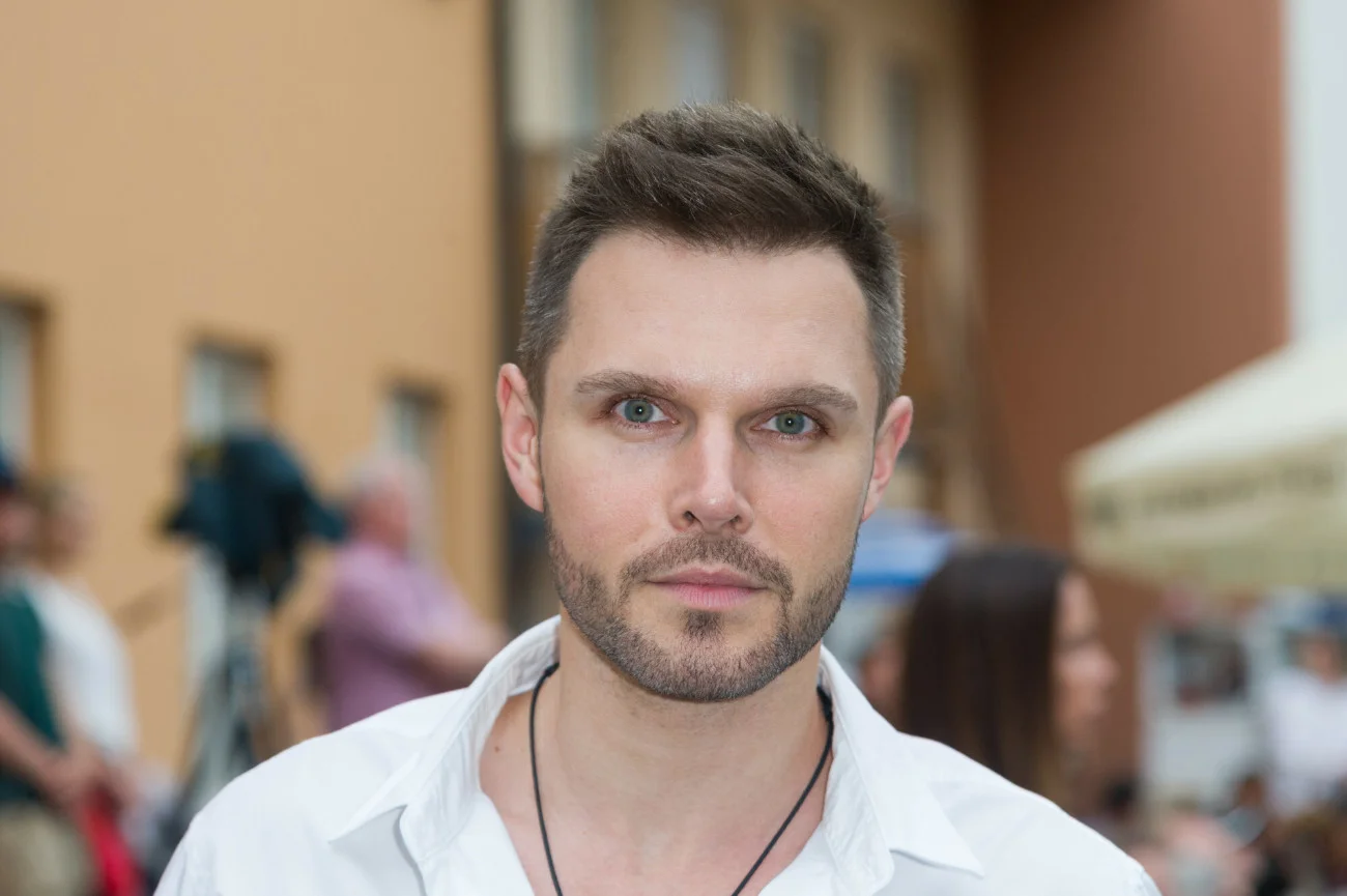 Aktor Marek Kaliszuk "podzielił się" swoim szpikiem i wtedy poczuł, że uratował komuś życie.