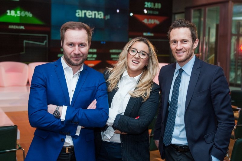 Firma Arena.pl S.A. rozpoczęła działalność pod koniec lutego tego roku. Jej ideę współwłasności skopiowała amerykańska firma, która chce rzucić wyzwanie Uberowi