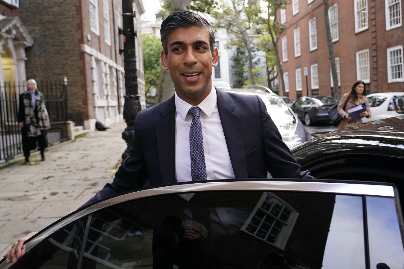 Kim jest Rishi Sunak? Może zostać nowym premierem Wielkiej Brytanii.