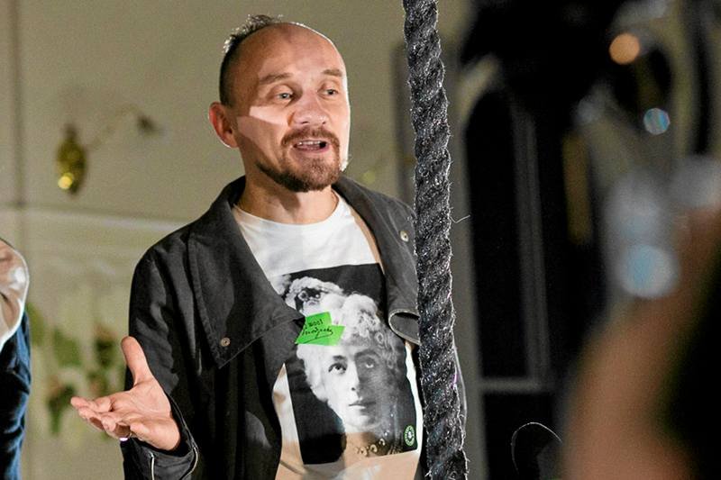 Jan Klata podczas próby do spektaklu " Król Edyp "