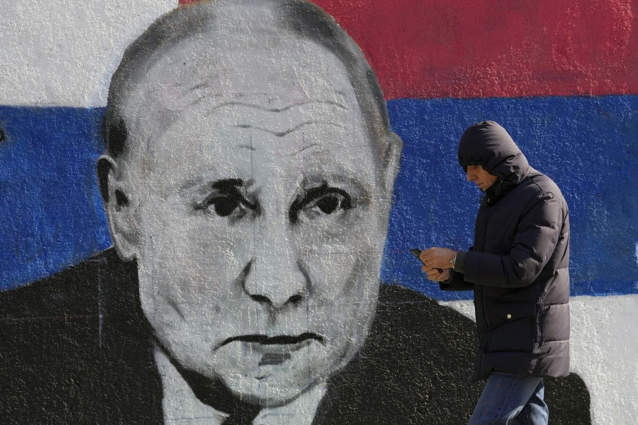 Mural z Władimirem Putinem.