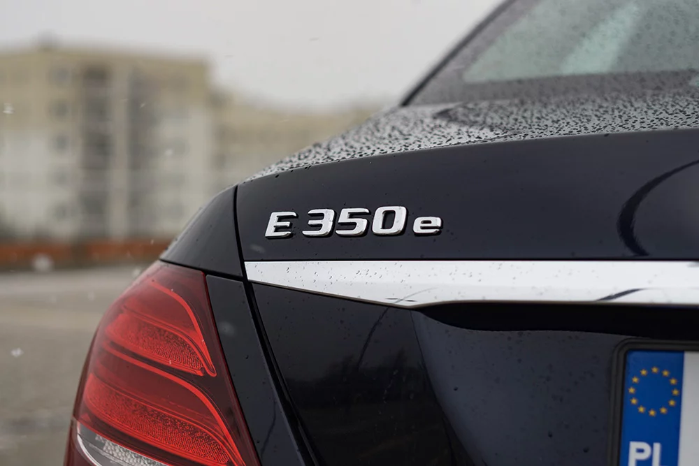 E350e to hybryda.