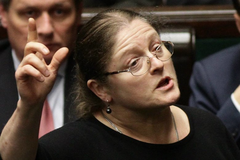 Posłanka PiS Krystyna Pawłowicz kpi sobie z ciszy wyborczej.