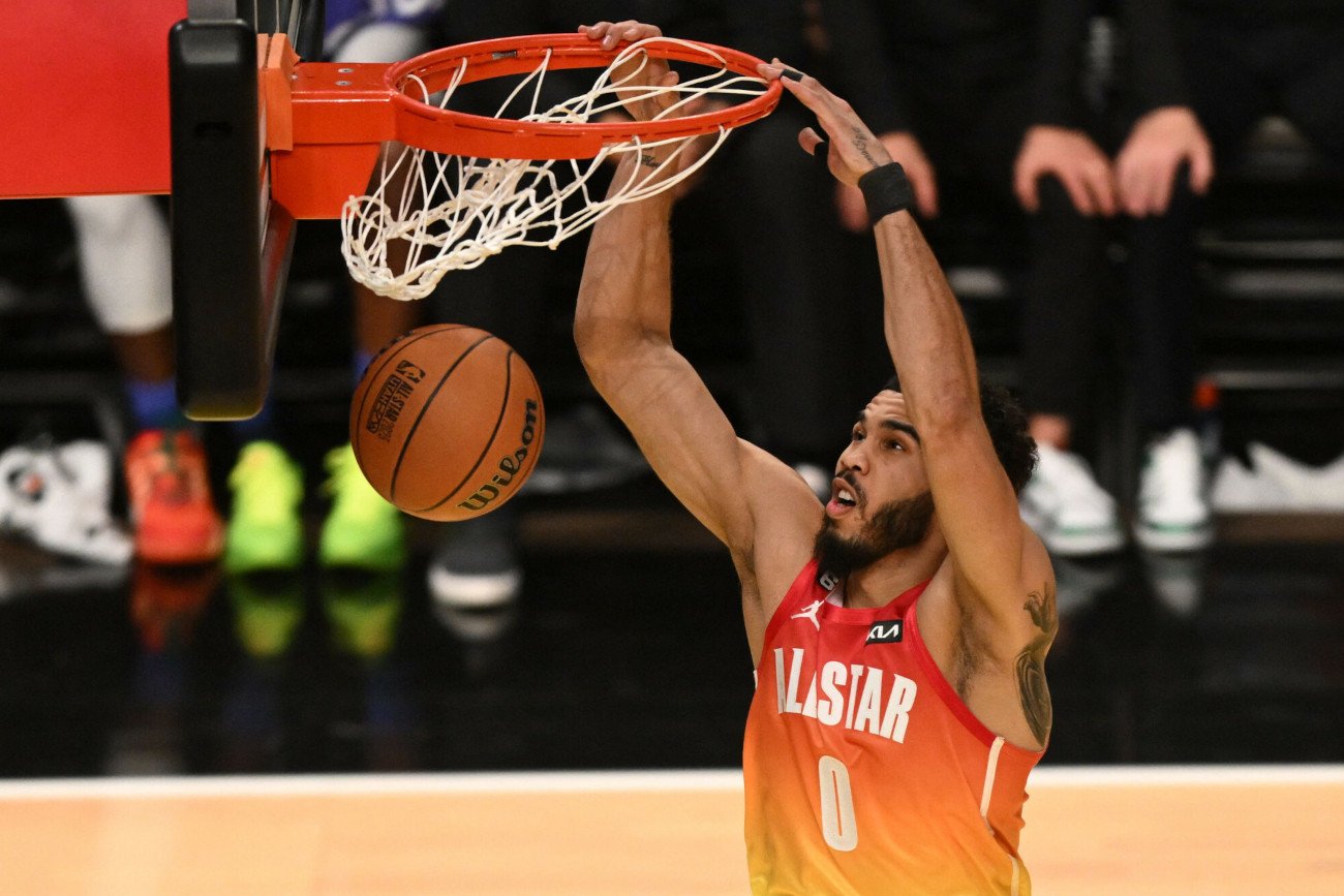 Jayson Tatum zdobył tytuł Kobe Bryant All-Star Game MVP, zdobywając dla drużyny rekordowe 55 punktów.