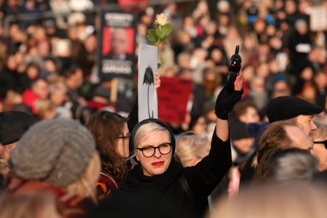 Mamy świętować przyznanie praw kobietom w kraju, w którym dziś się prawa odbiera.