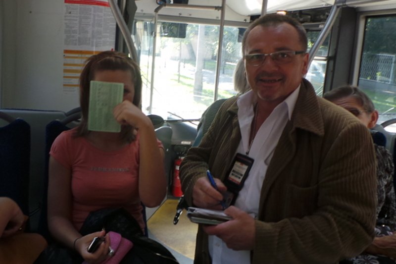 Dzień dobry, poproszę bileciki do kontroli