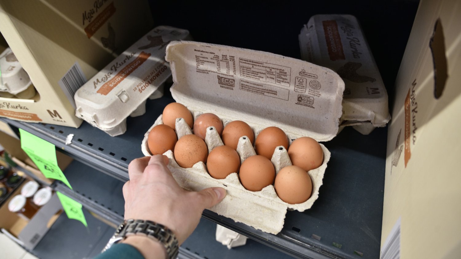 Dlaczego jajka są takie drogie? Przyczyn jest kilka i na Wielkanoc będzie gorzej