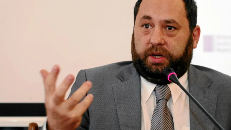 Prof. Jan Hartman chce konsolidować lewicę.