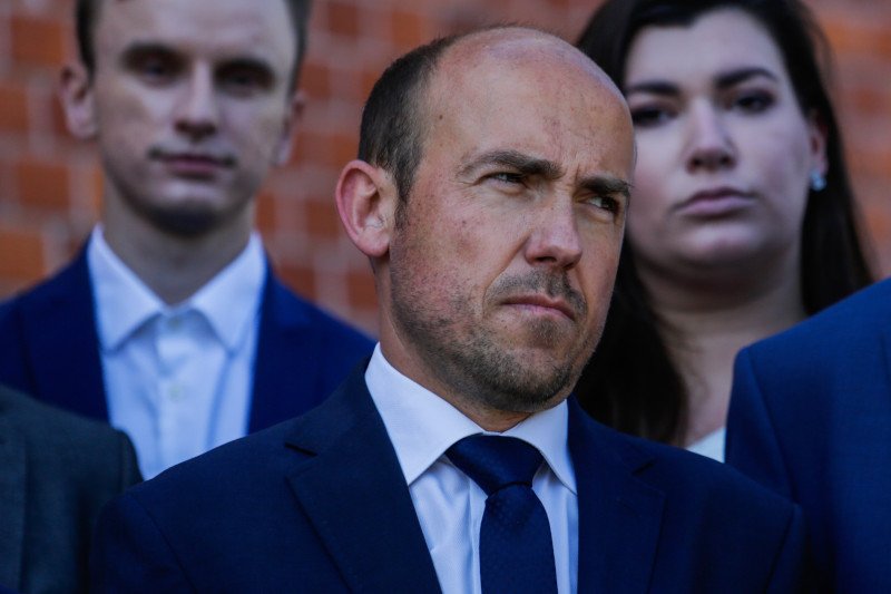 Koalicja Obywatelska zaliczyła spory spadek poparcia.