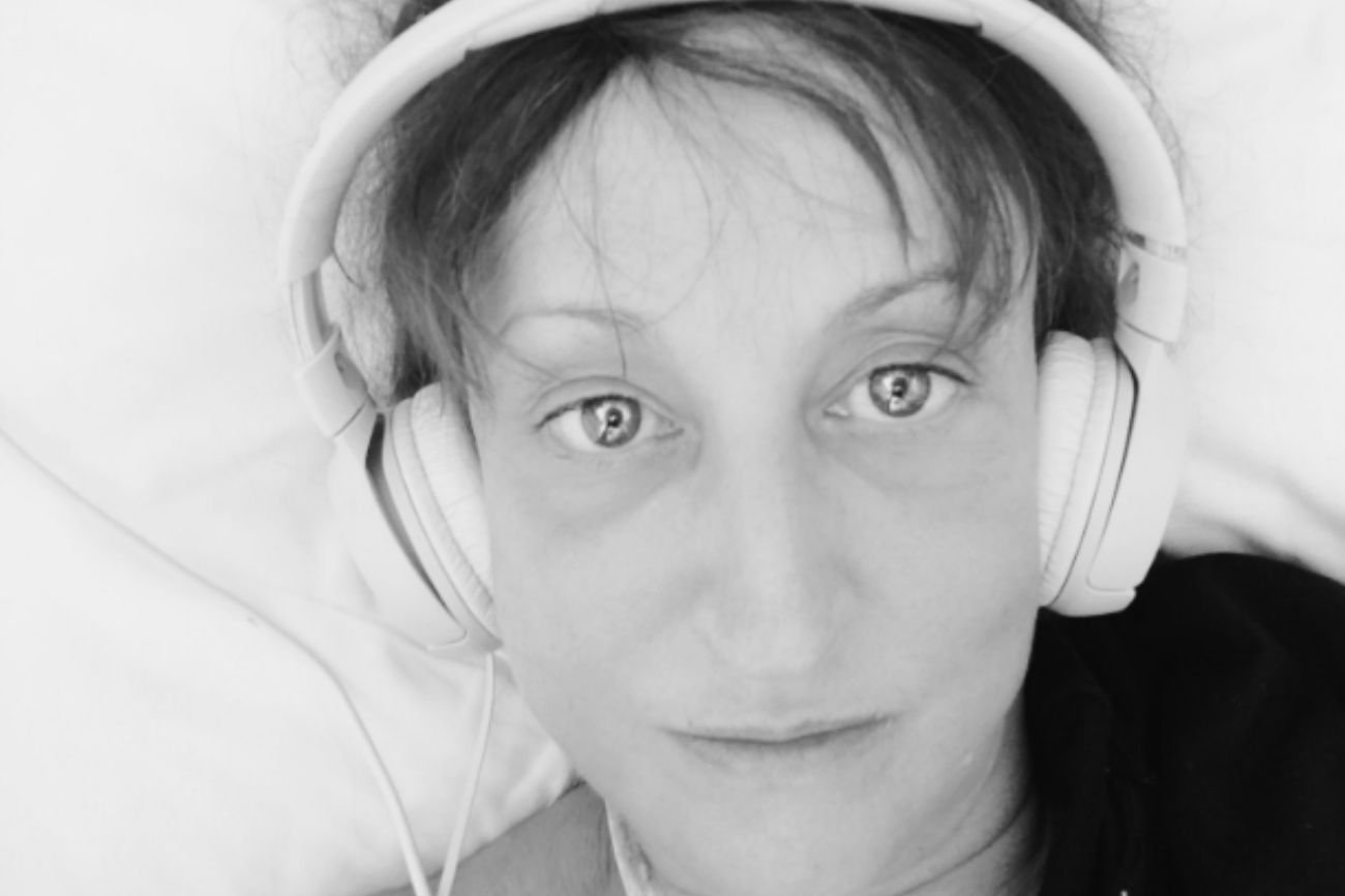 Agnieszka Burzyńska walczy o życie. Dziennikarka wydała poruszający komunikat. Agnieszka Burzyńska przekazała smutne wieści. Dziennikarka walczy o życie.