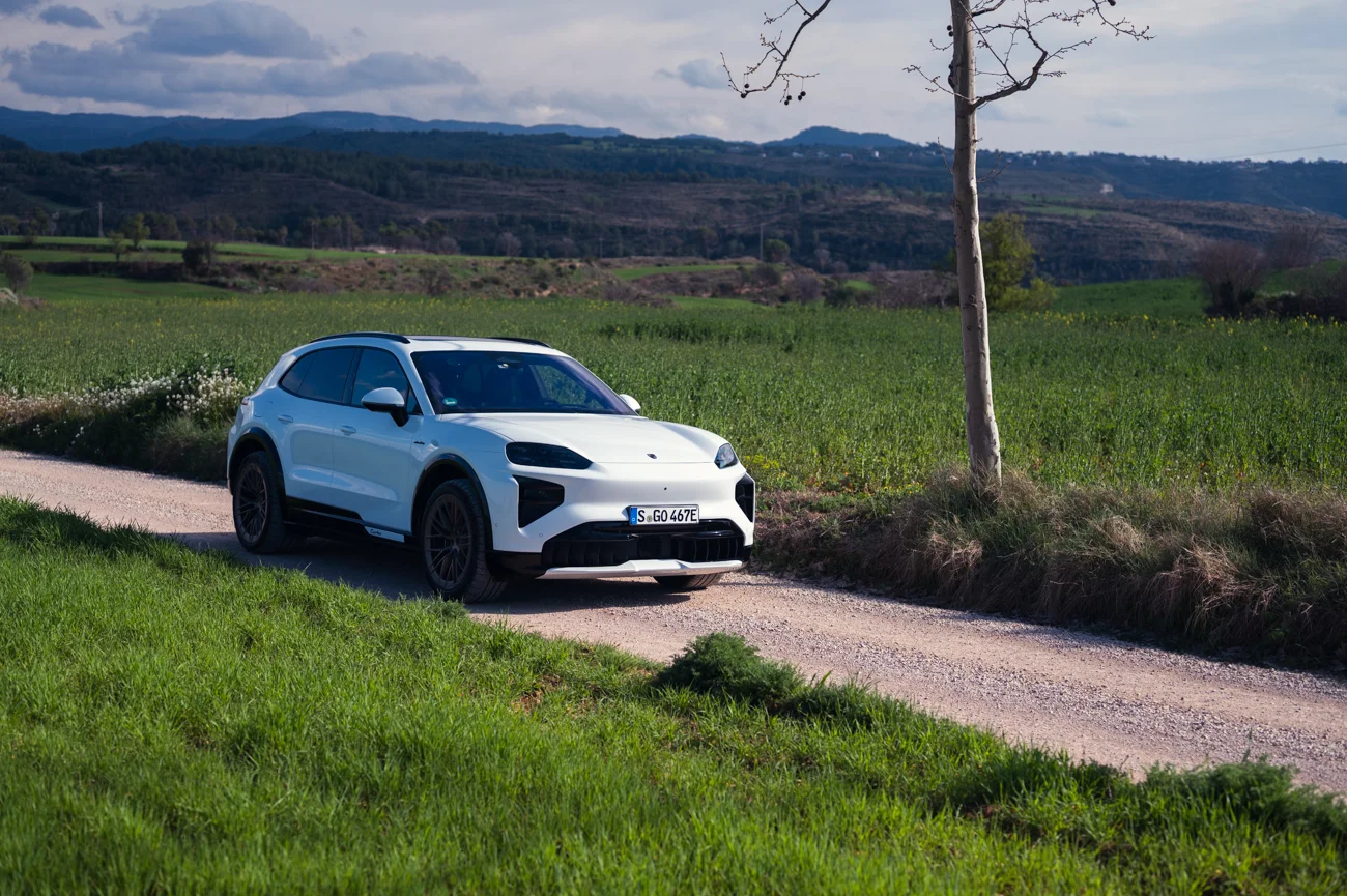 Porsche Cayenne Electric