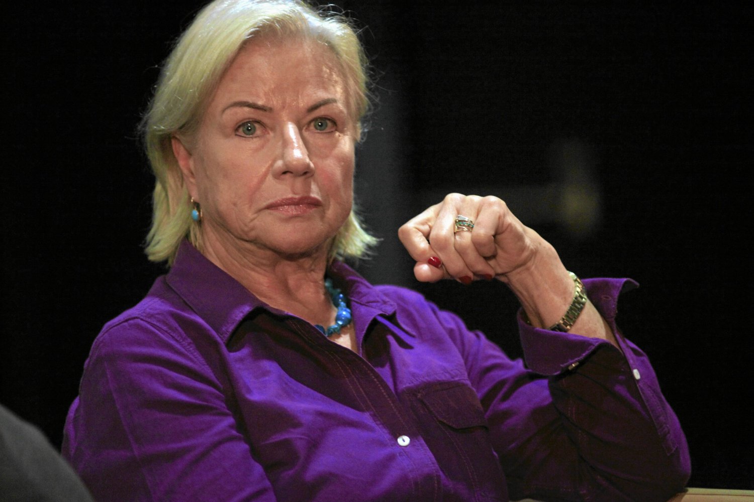 Bożena Dykiel błyskawicznie została bohaterką prawicy po występie w "Świat się kręci", w którym skrytykowała Bronisława Komorowskiego.