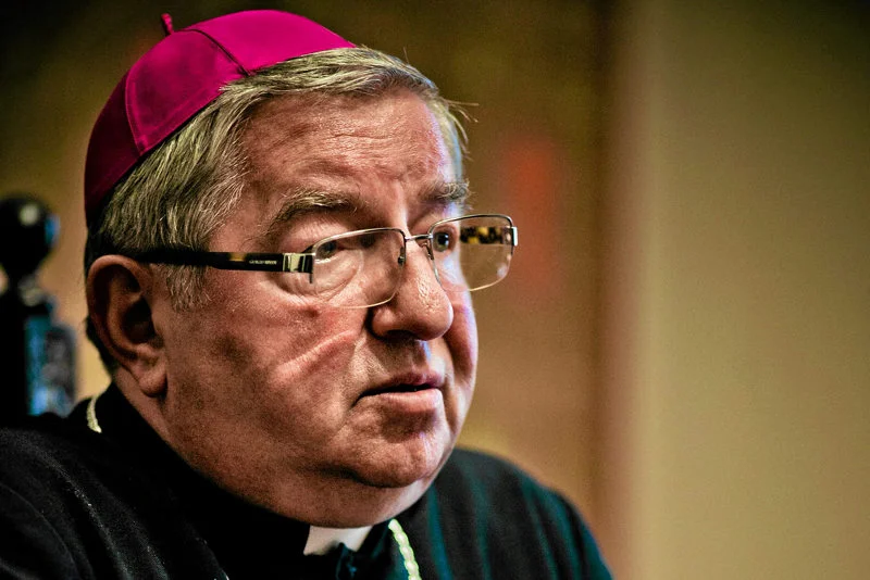 Arcybiskup Sławoj Leszek Głódź chce, by powstająca w Gdańsku-Południe świątynia była bogatsza o dwuspadowy dach i wysoką wieżę. Trójmiejscy radni nie chcą się na to zgodzić.