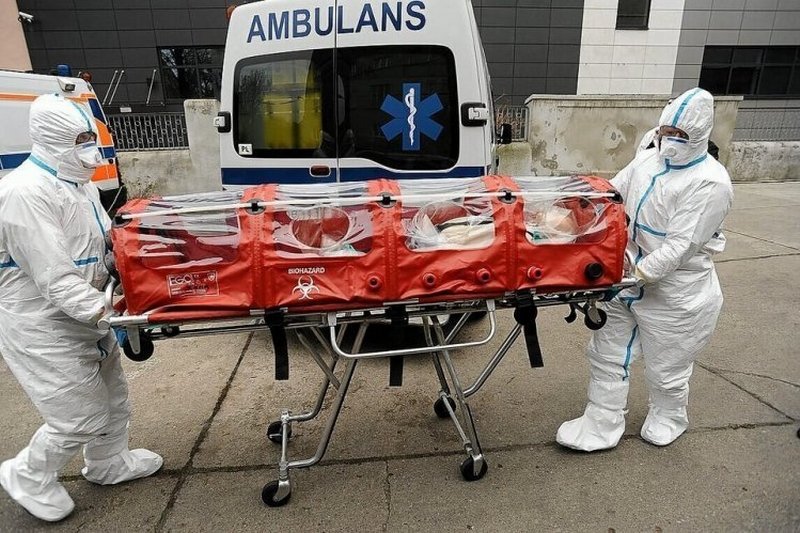 W Stanach Zjednoczonych została przekroczona kolejna granica zgonów spowodowanych covid-19.