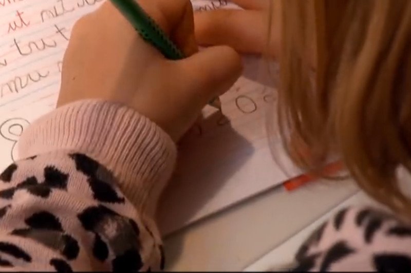 9-letnia Julka z Mikołowa odpowiada na zaproszenie Beaty Szydło.