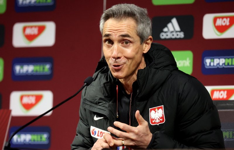 Paulo Sousa odkrył karty przed meczem z Węgrami