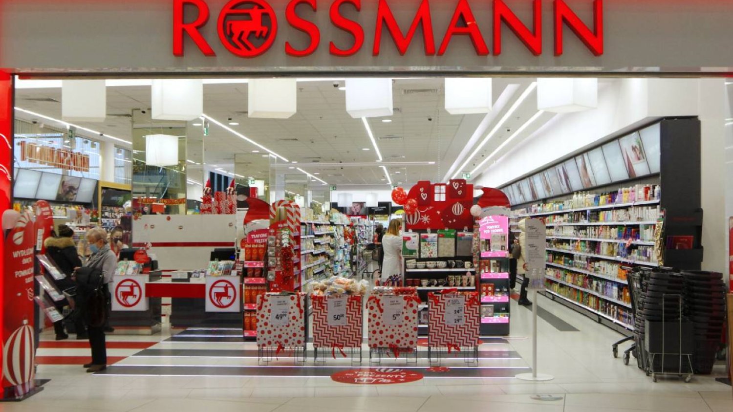 Mgiełki zapachowe SO...? w Rossmannie za 37 zł pachną jak drogie perfumy Mgiełki zapachowe SO...? w Rossmannie za 37 zł pachną jak drogie perfumy