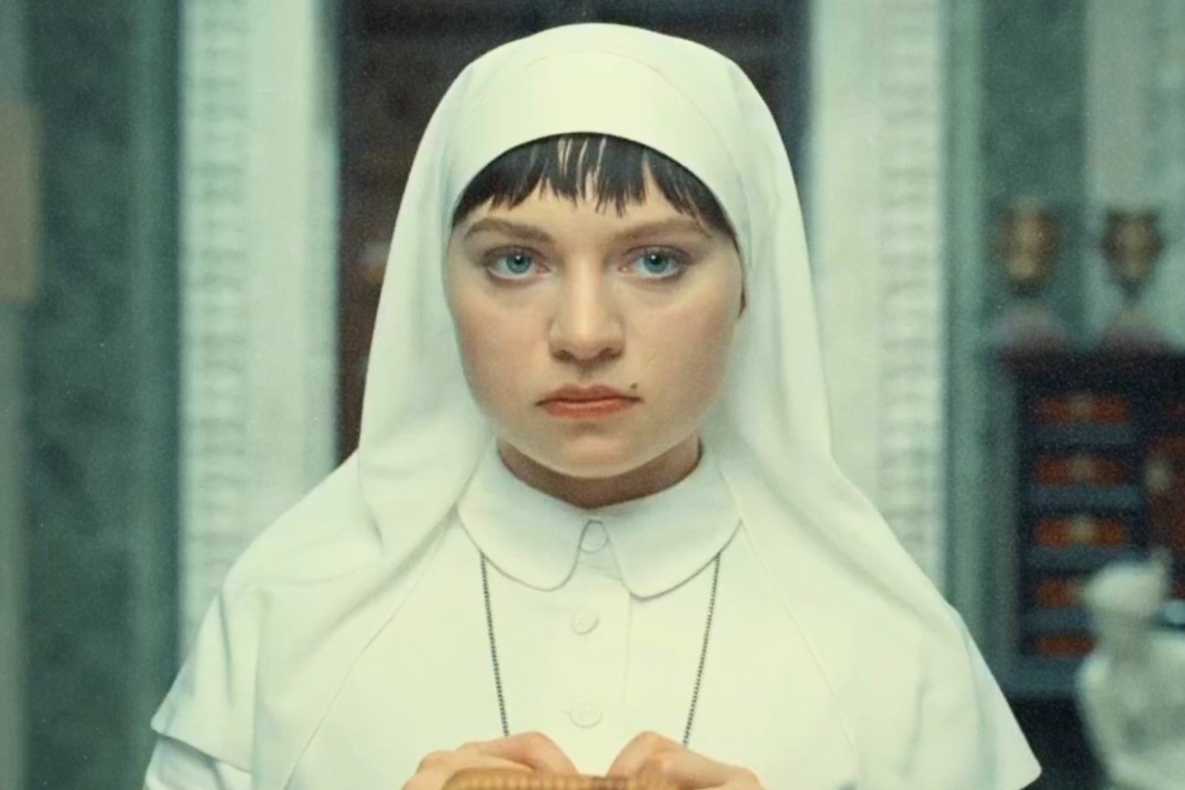 Córka gwiazdy "Titanica" bryluje w Cannes. "To utalentowane nepo baby" Kim jest Mia Threapleton? Córka Kate Winslet bryluje na Festiwalu w Cannes