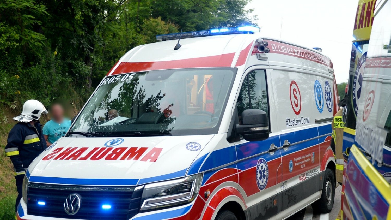 Poważny wypadek niedaleko Chełma. Ciężarówka zderzyła się z autokarem, którym podróżowały dzieci