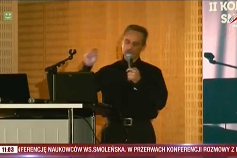 Internauci śmieją się z Chrisa Cieszewskiego.