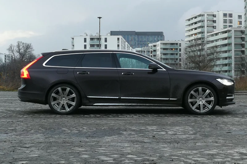 Kombi? I co z tego, nadal może być elegancko.