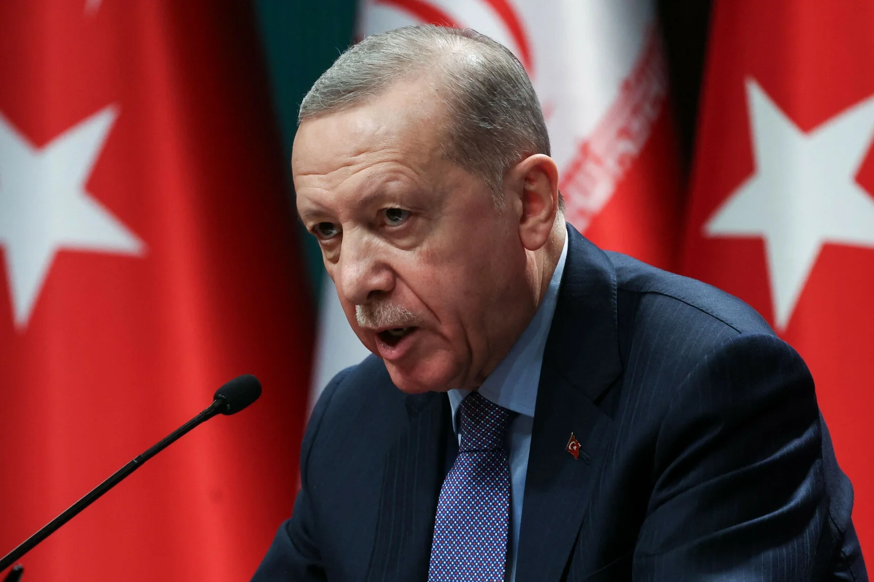Turcja podjęła decyzji ws. NATO i Szwecji. Erdogan podpisał dokumenty.