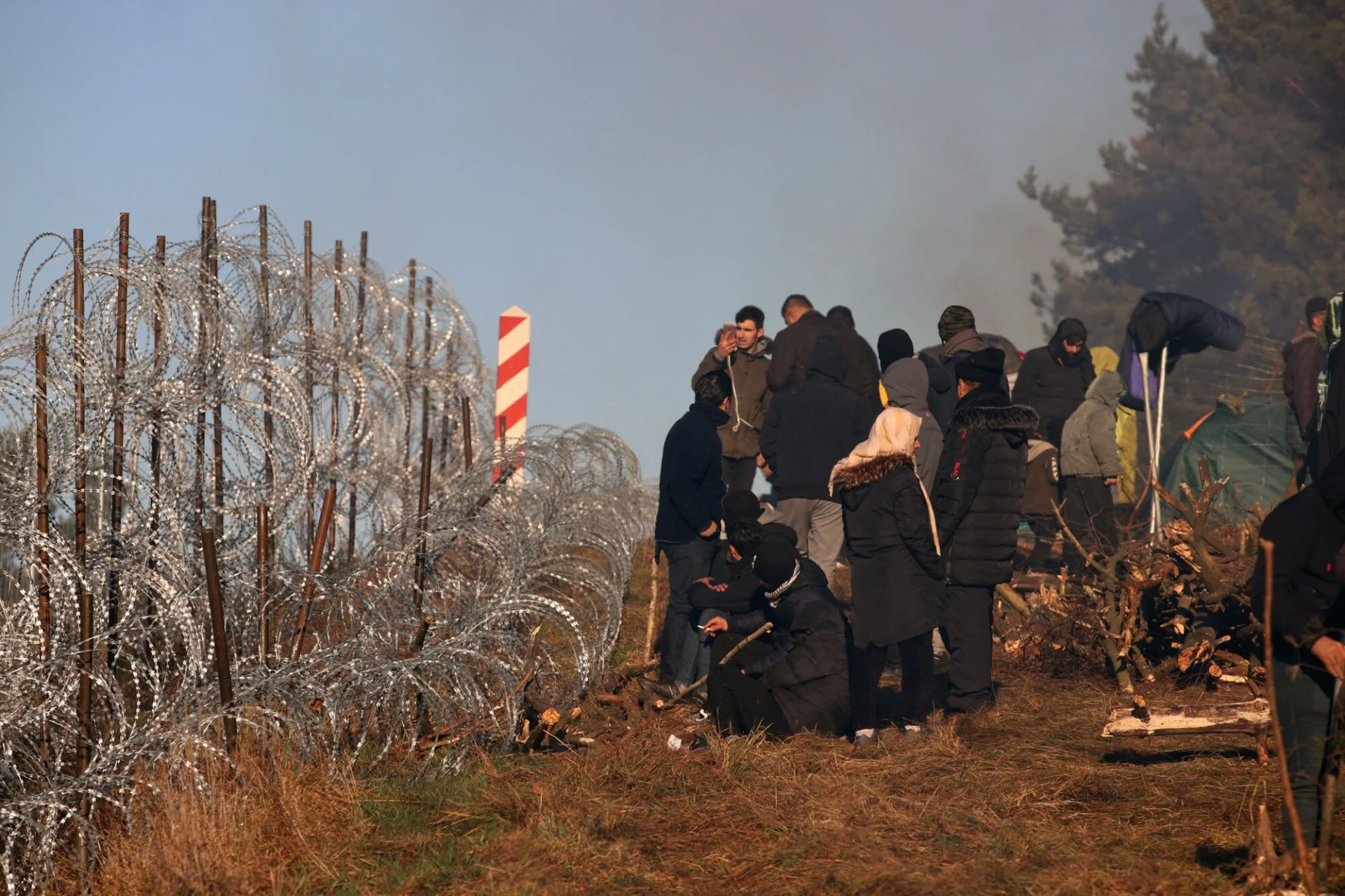 Białoruskie władze twierdzą, że litewscy strażnicy graniczni zabili 30-letniego migranta.