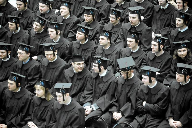 Czy powrót do znanych z czasów PRL punktów za pochodzenie to dobry sposób na wyrównywanie szans edukacyjnych?