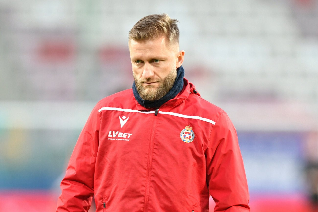 Błaszczykowski znajduje się nad przepaścią razem z Wisłą Kraków. Zasłużony klub przed spadkiem uratuje tylko cud.